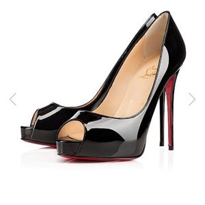 Black Christian Louboutin Heels. (Very Prive)